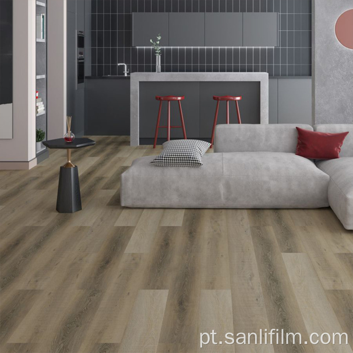 Prancha de vinil de luxo ou película protetora de azulejo